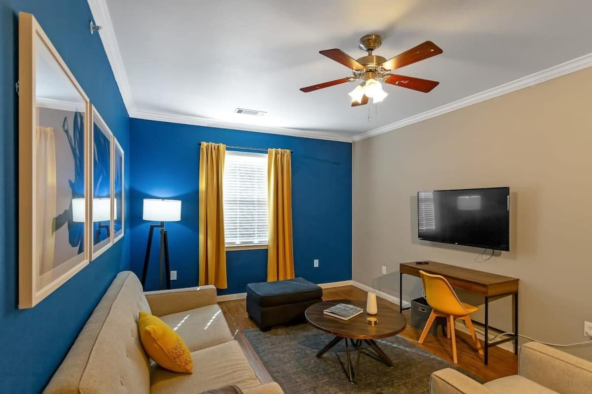 Trendy Place To Stay In Downtown Next To Convention Center 댈러스 외부 사진